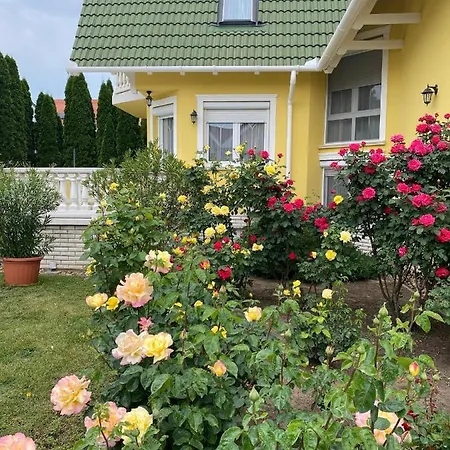 Margareta Apartmanhaz * Hajdúszoboszló